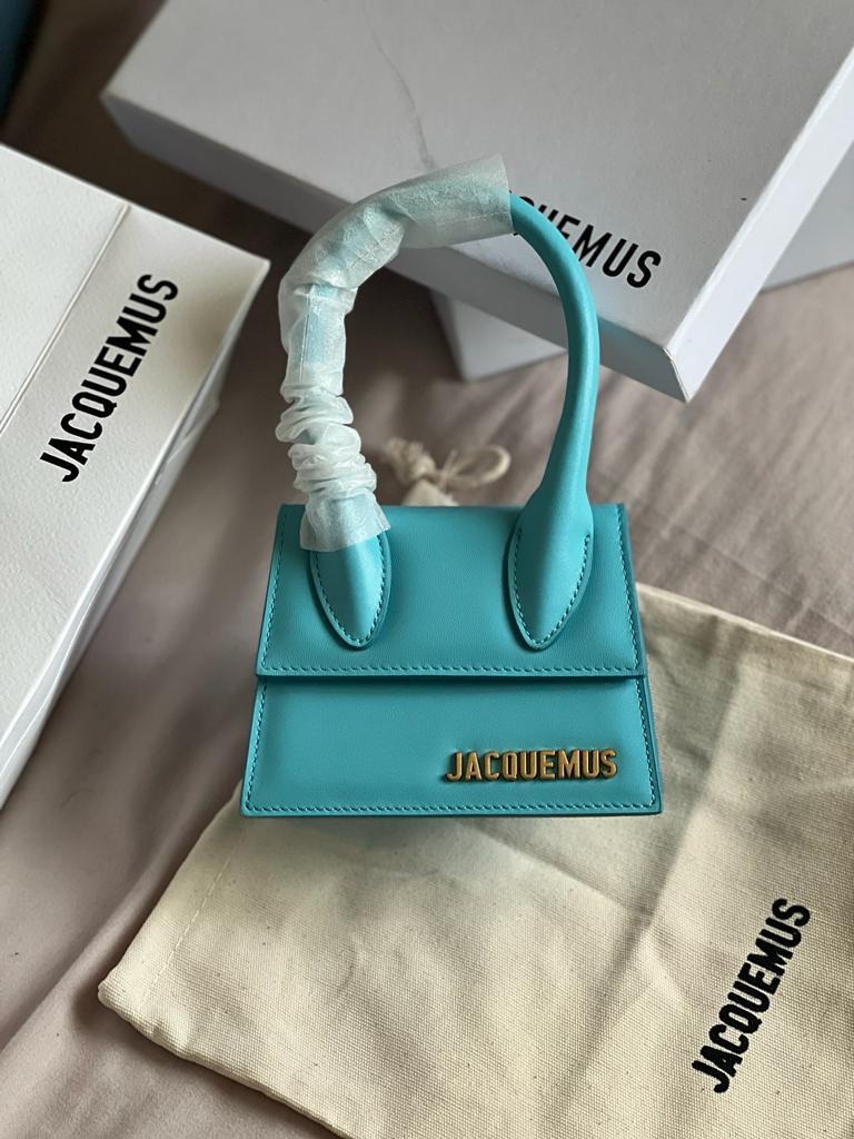 Ladies Jacquemus bags Lilly Onlines