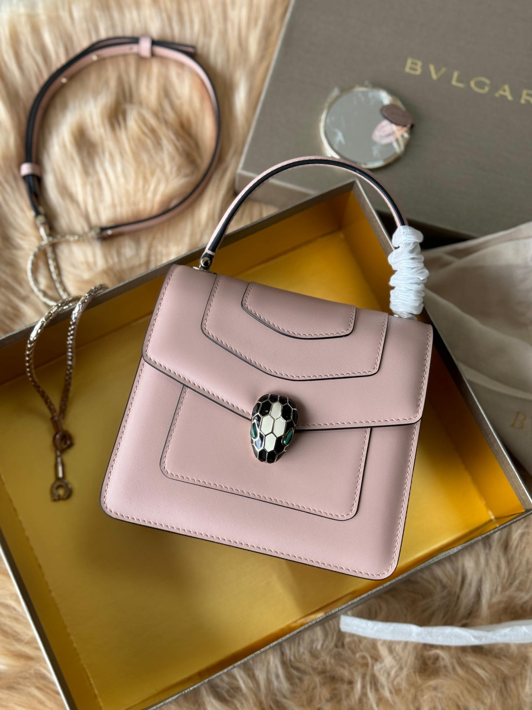 Ladies bvlgari bags Lilly Onlines