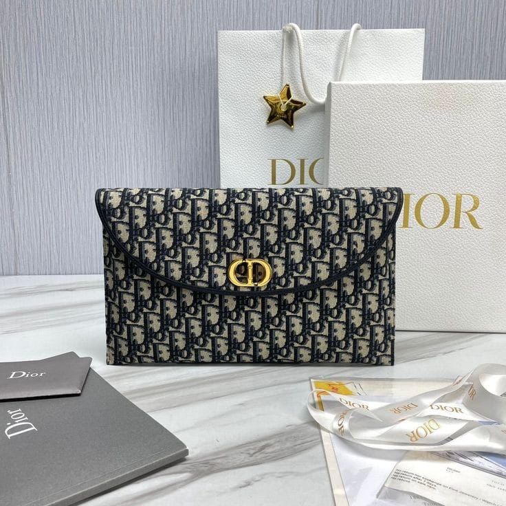 Ladies Dior bags Lilly Onlines