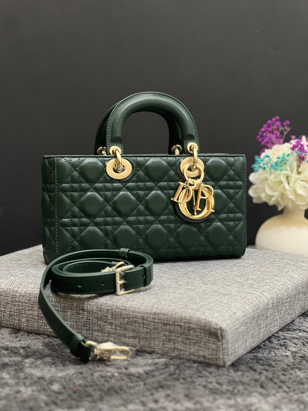 Ladies Dior bags Lilly Onlines