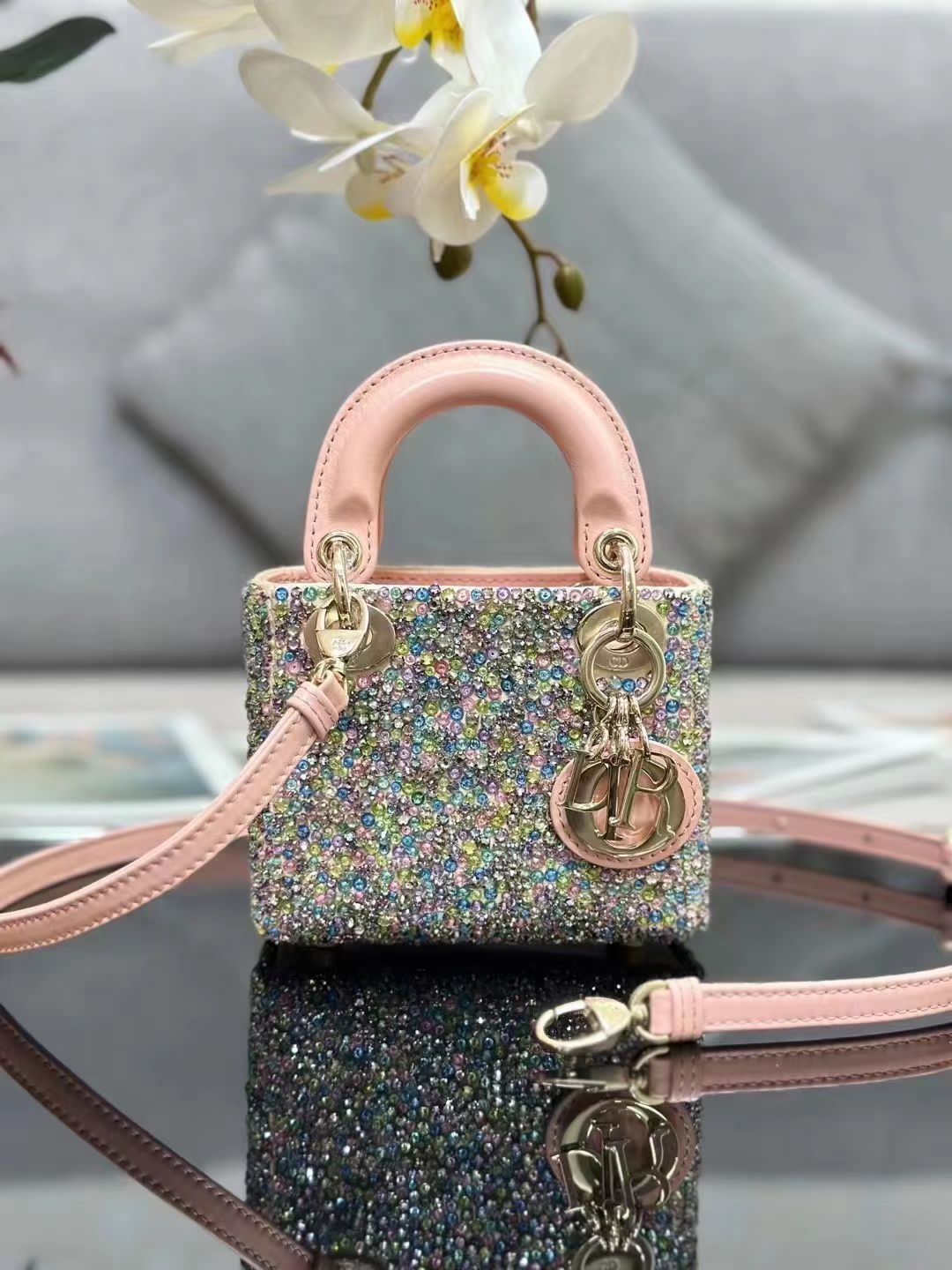 Ladies Dior bags Lilly Onlines