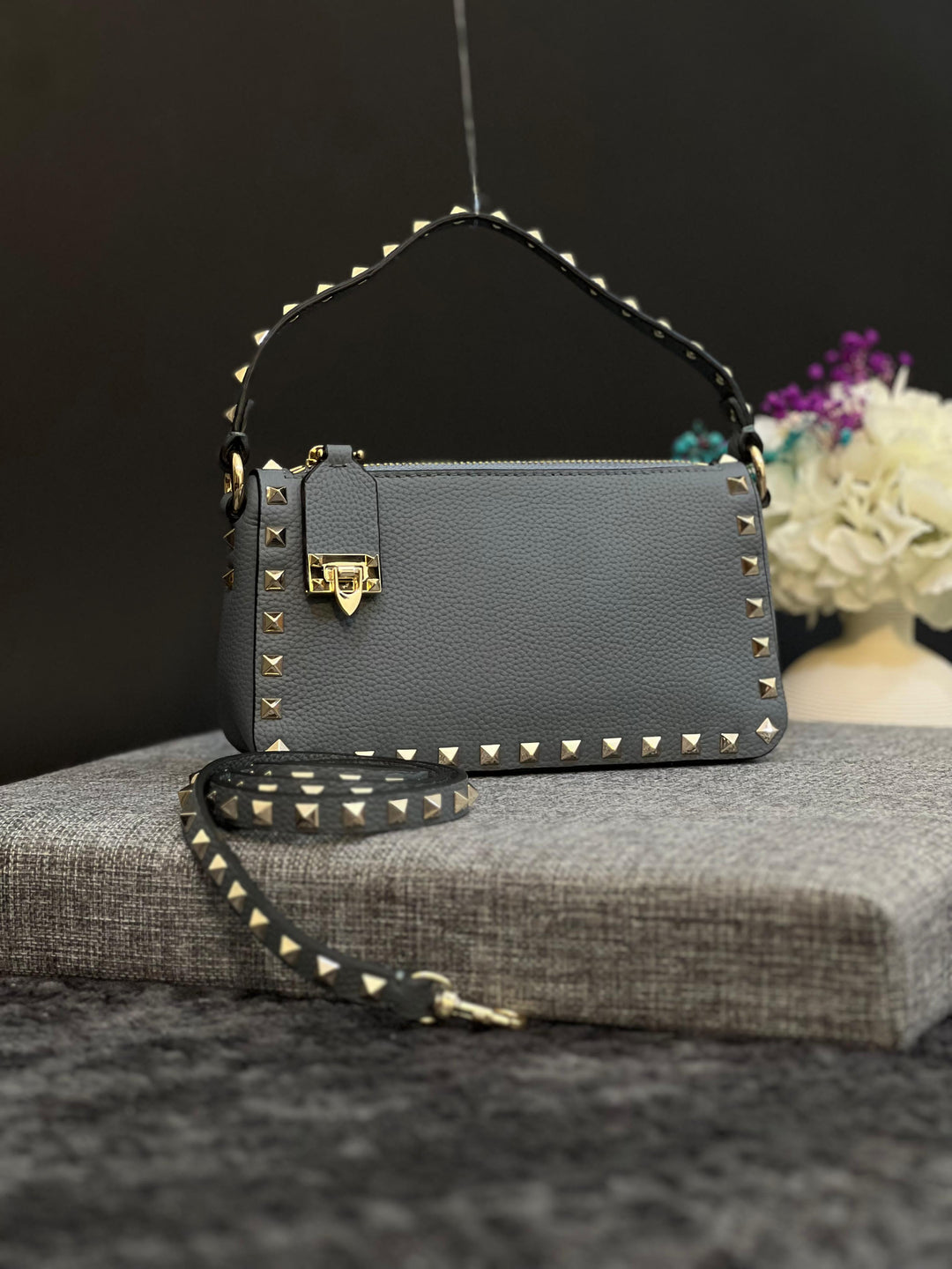 Ladies Valentino bags Lilly Onlines
