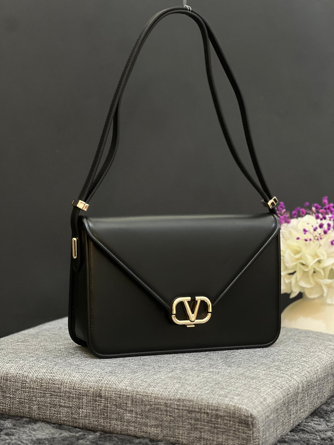Ladies Valentino bags Lilly Onlines
