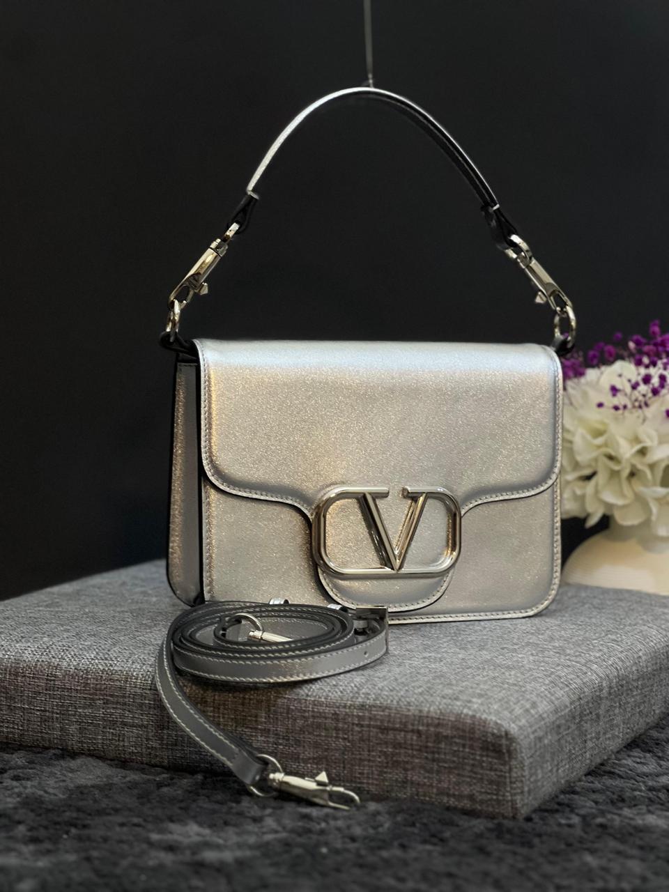 Ladies Valentino bags Lilly Onlines