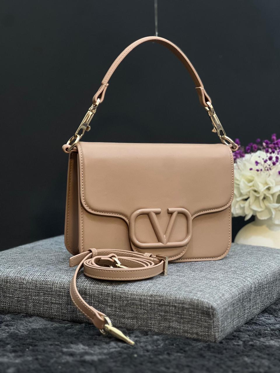 Ladies Valentino bags Lilly Onlines