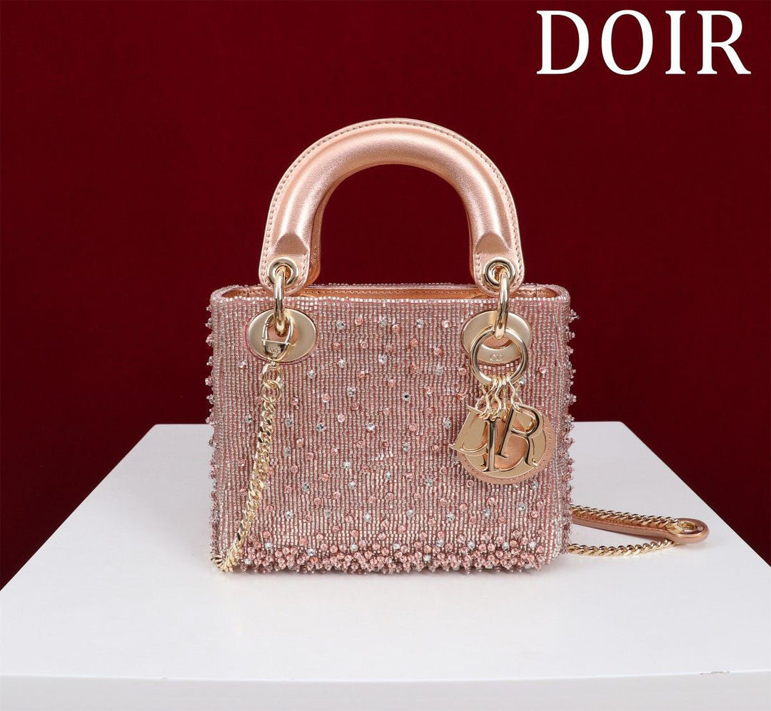 Ladies Dior bags Lilly Onlines
