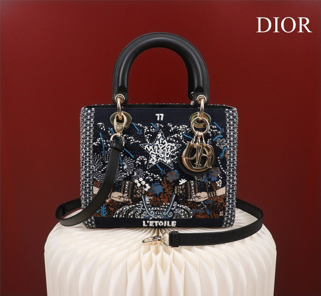 Ladies Dior bags Lilly Onlines
