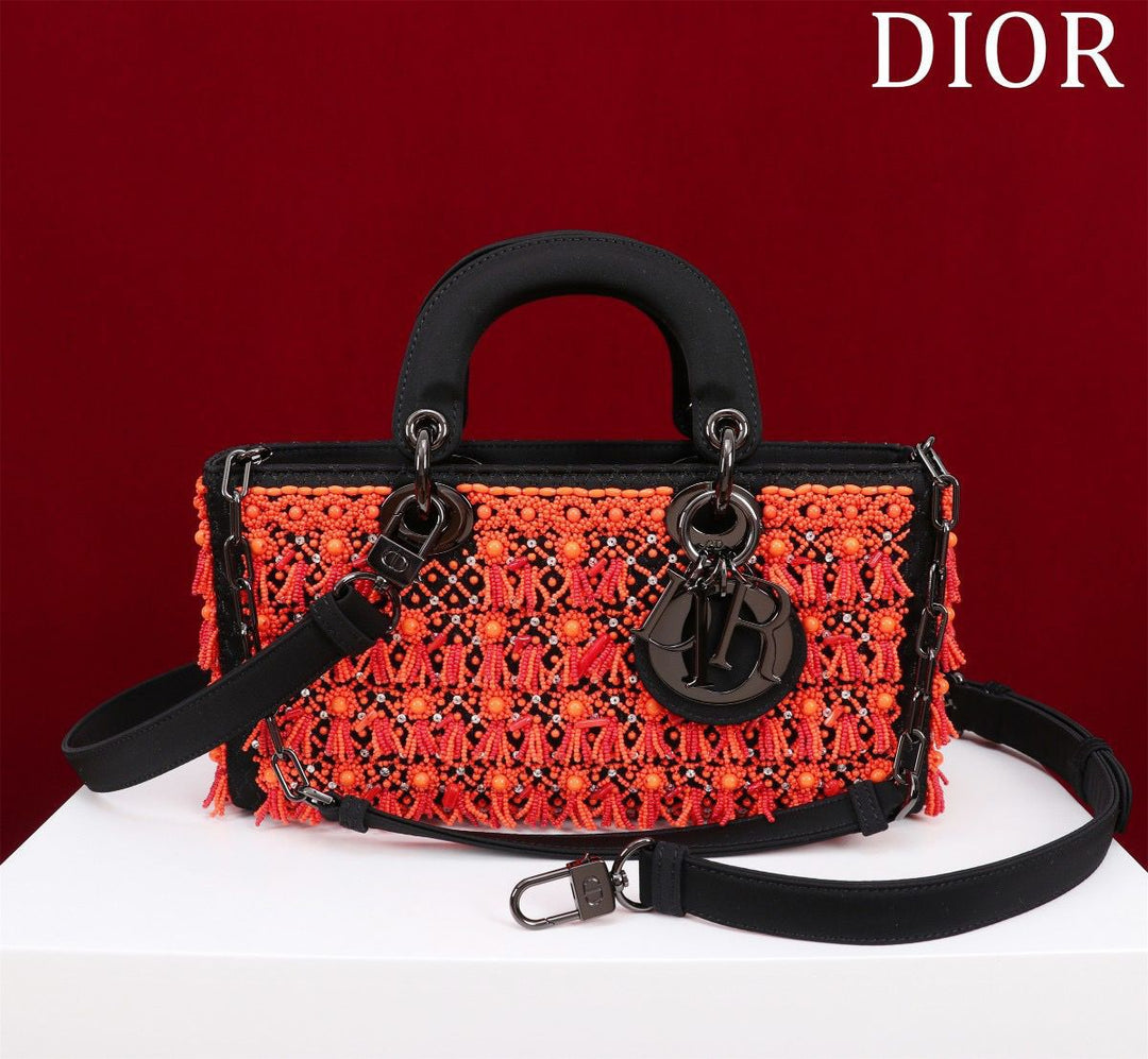 Ladies Dior bags Lilly Onlines