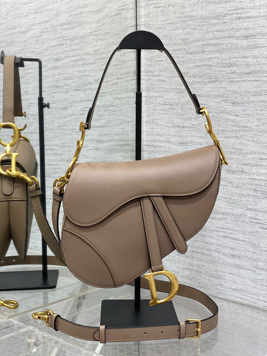 Ladies Dior bags Lilly Onlines
