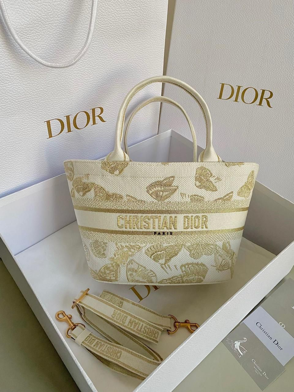 Ladies Dior bags Lilly Onlines