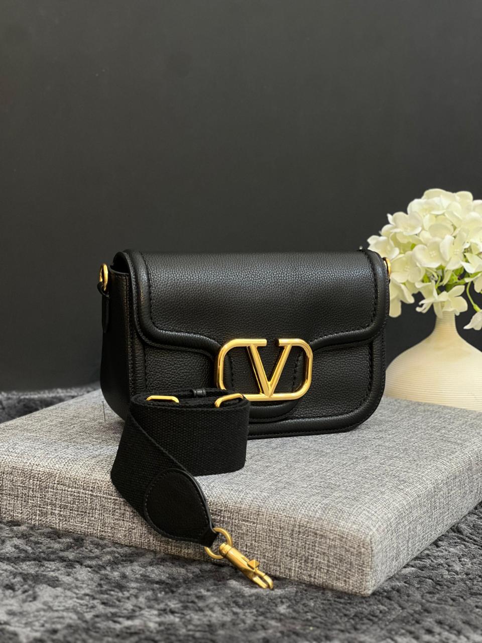 Ladies Chanel bags Lilly Onlines