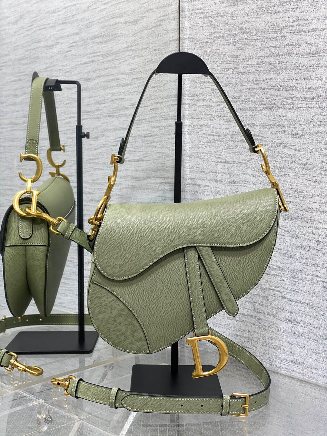 Ladies Dior bags Lilly Onlines
