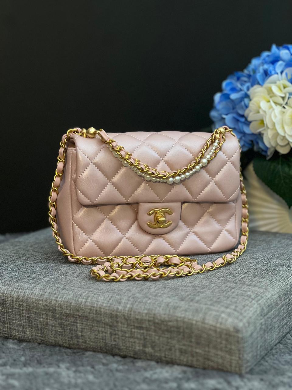 Ladies Chanel bags Lilly Onlines
