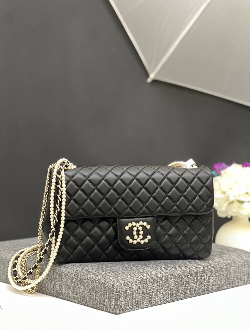 Ladies Chanel bags Lilly Onlines