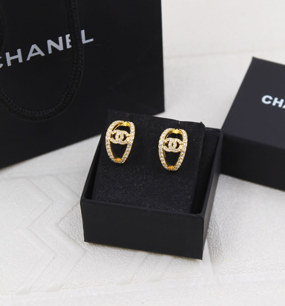 Ladies rings & earrings Lilly Onlines