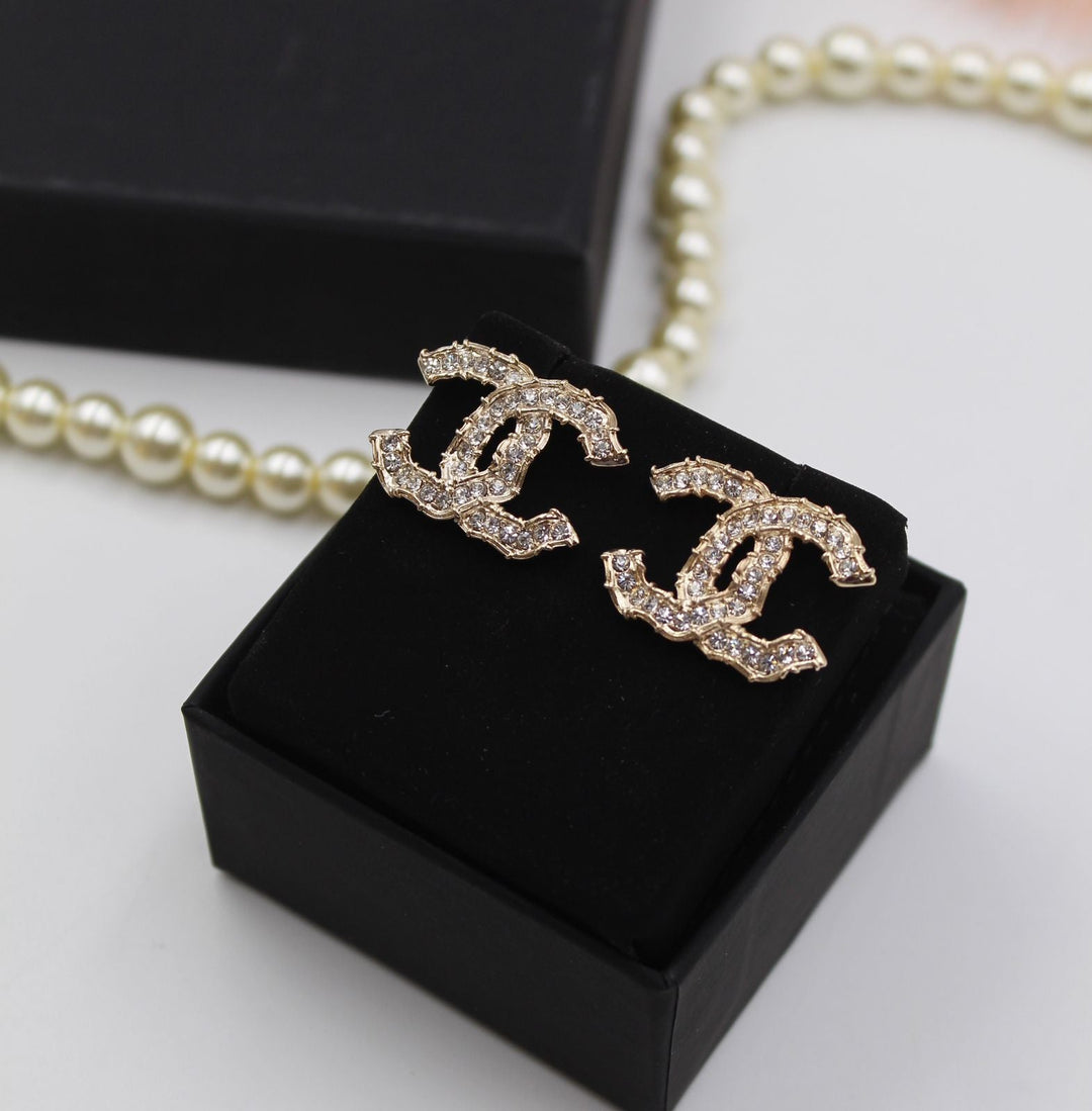 Ladies rings & earrings Lilly Onlines