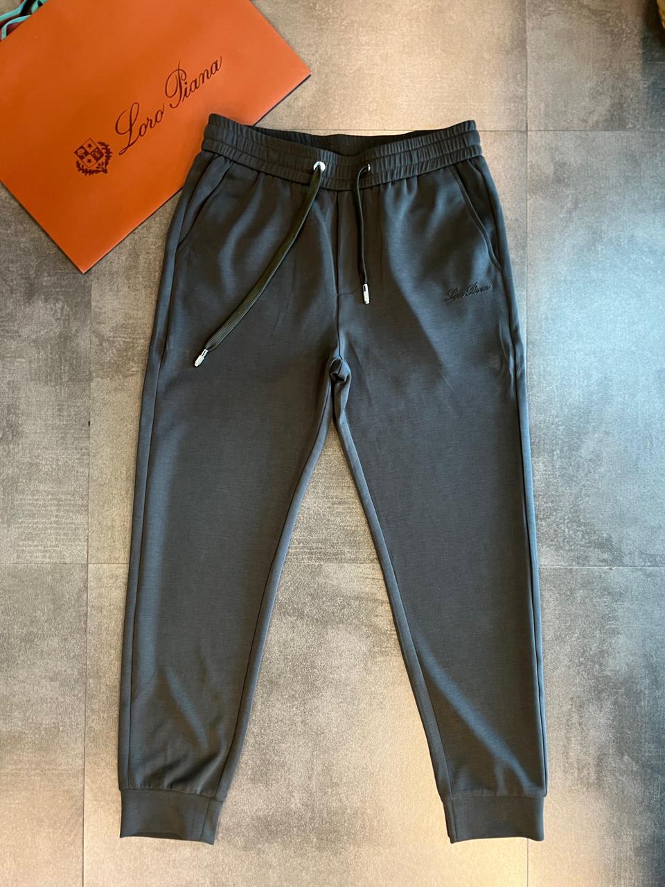 Men pants Lilly Onlines