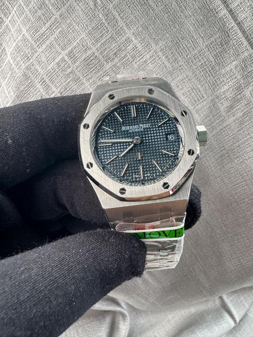 Men watches Lilly Onlines