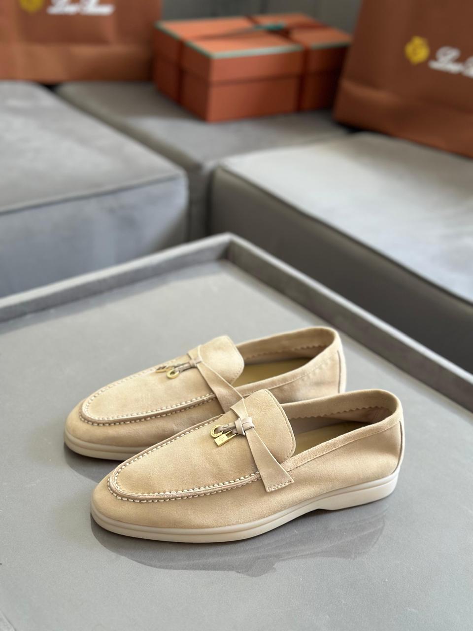 Ladies shoes & sneakers Lilly Onlines