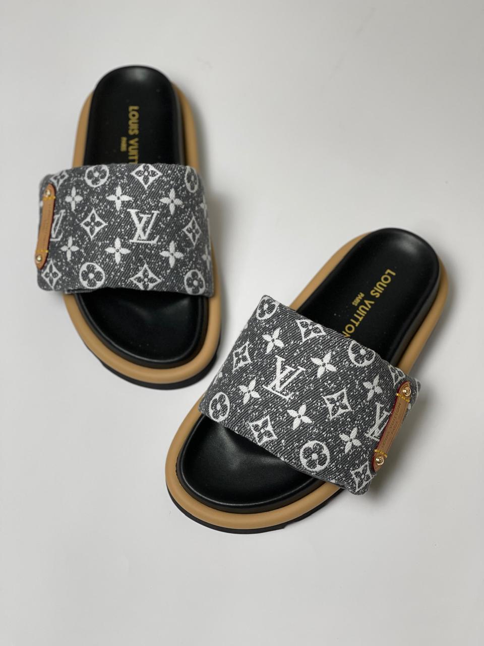 Ladies flats Lilly Onlines