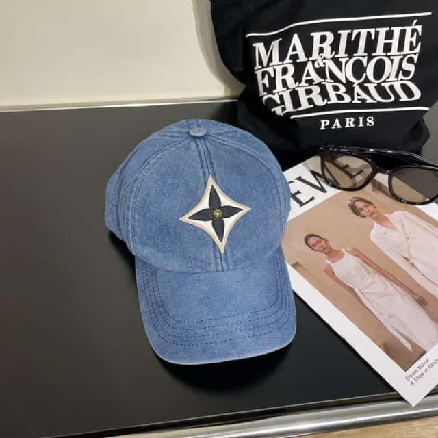 Ladies hats & caps Lilly Onlines
