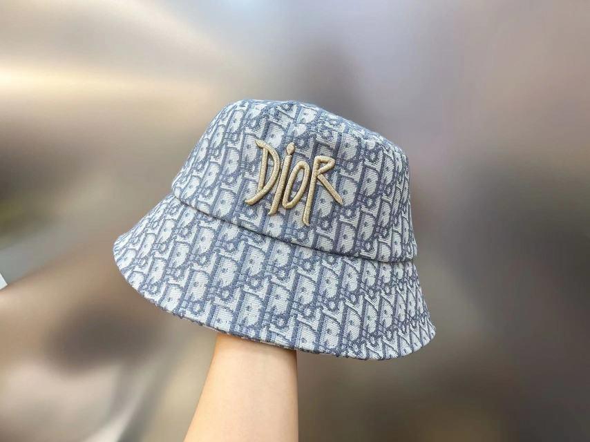 Ladies hats & caps Lilly Onlines