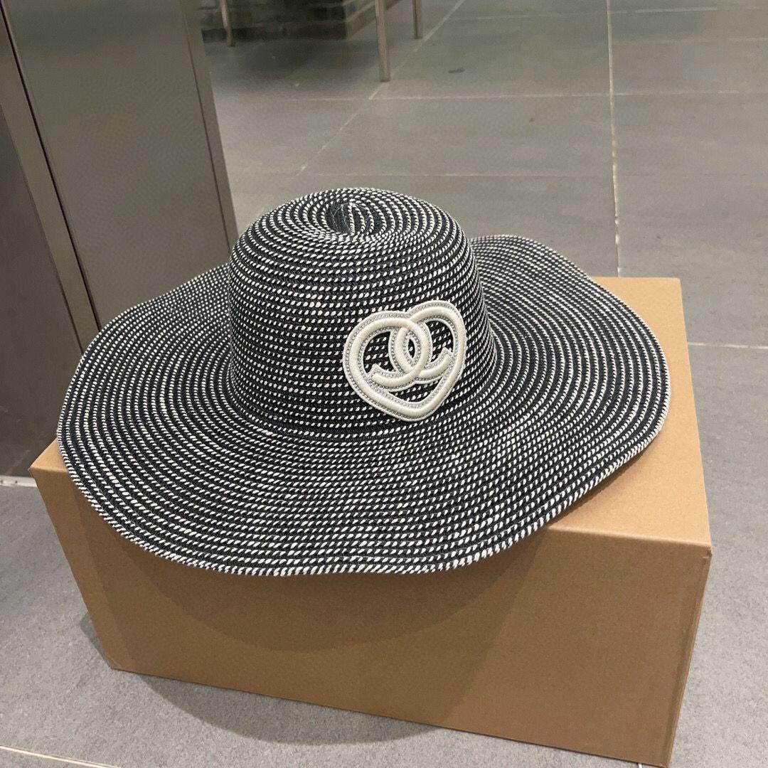 Ladies hats & caps Lilly Onlines