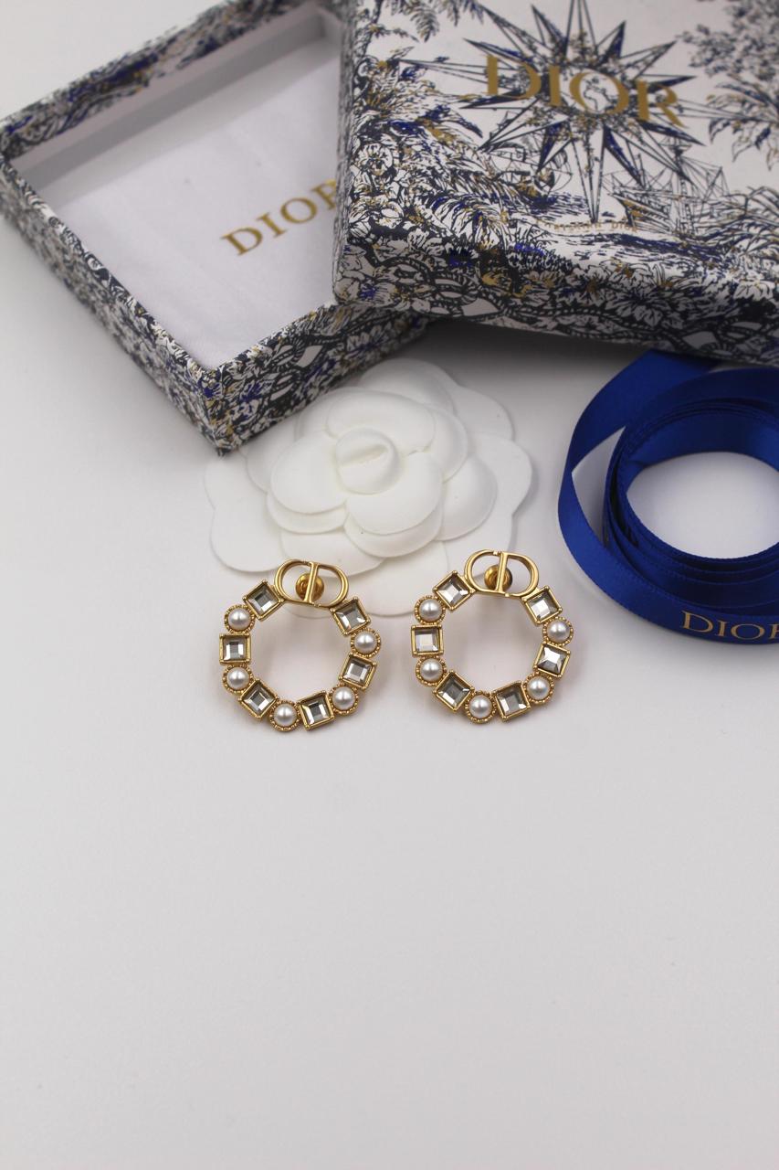 ladies rings & earrings Lilly Onlines