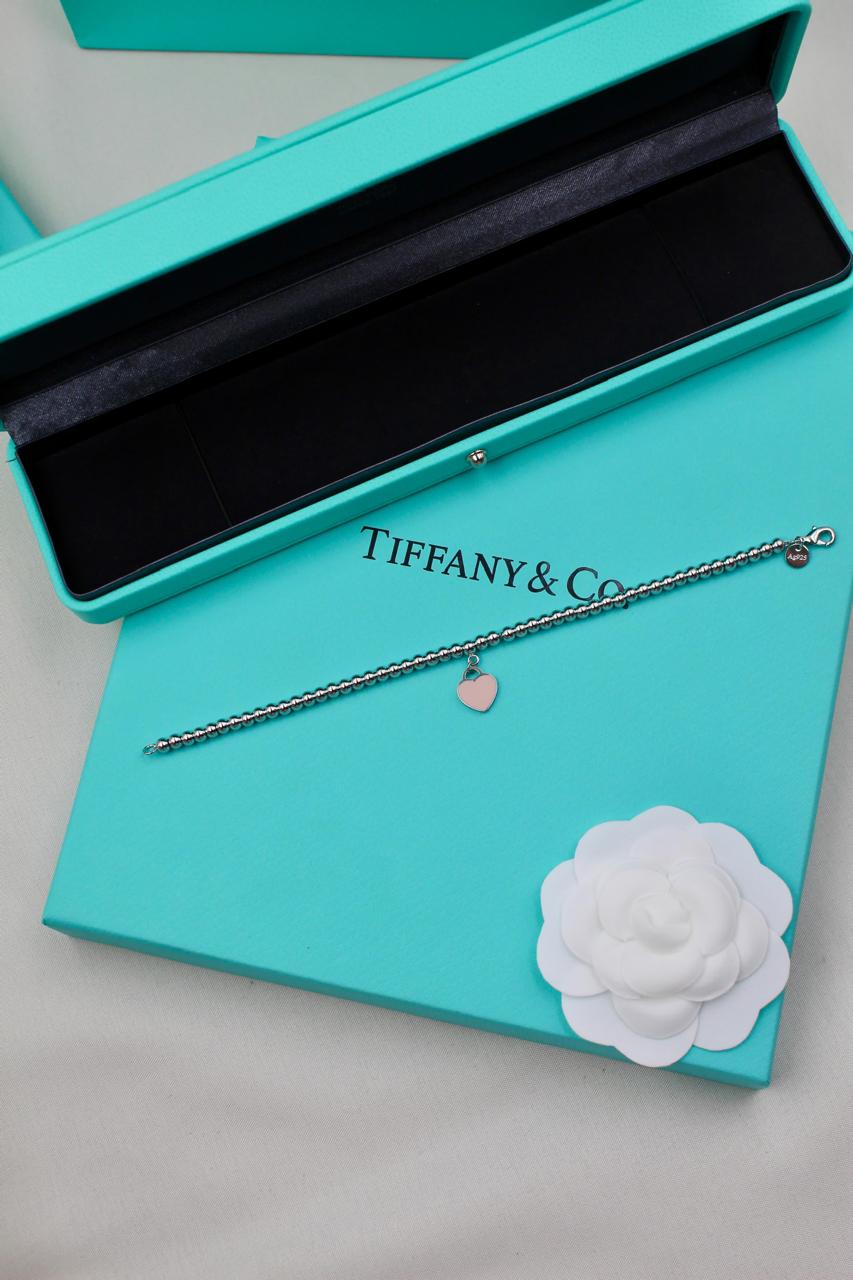 Ladies Bracelets & brooches Lilly Onlines