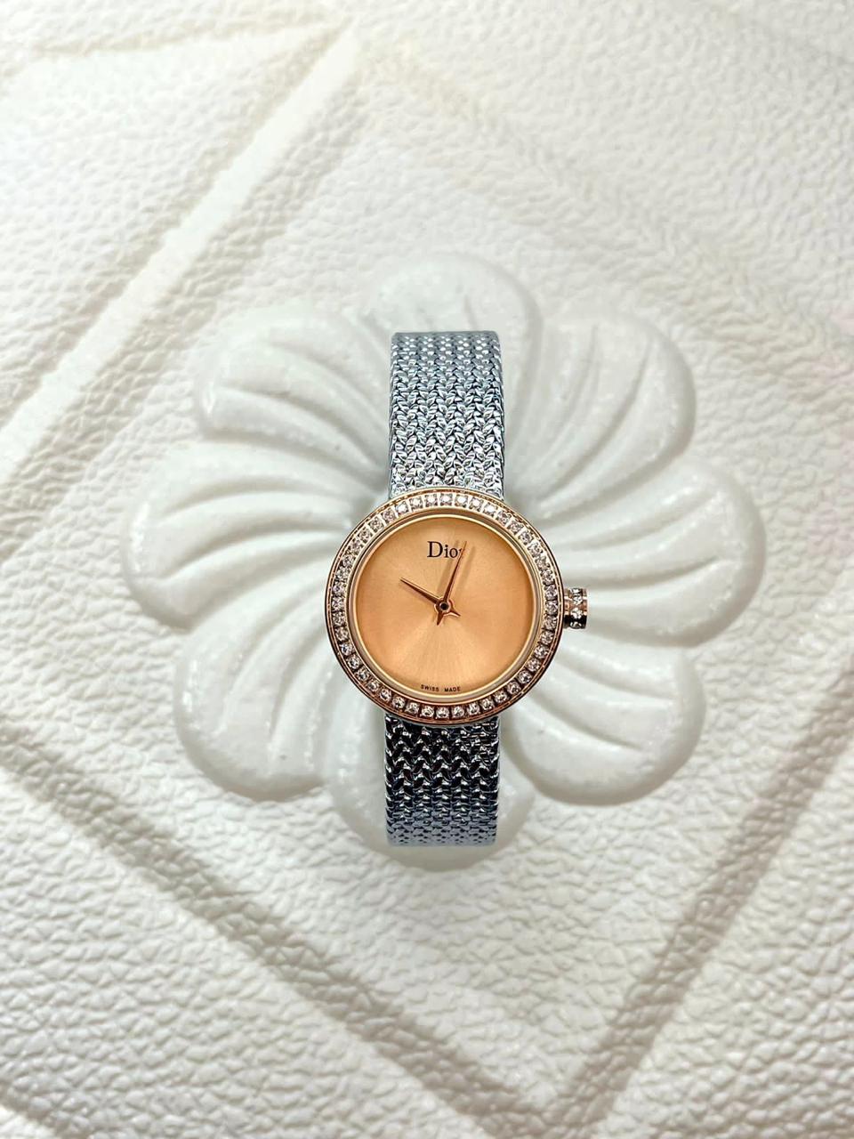 Ladies watch Lilly Onlines