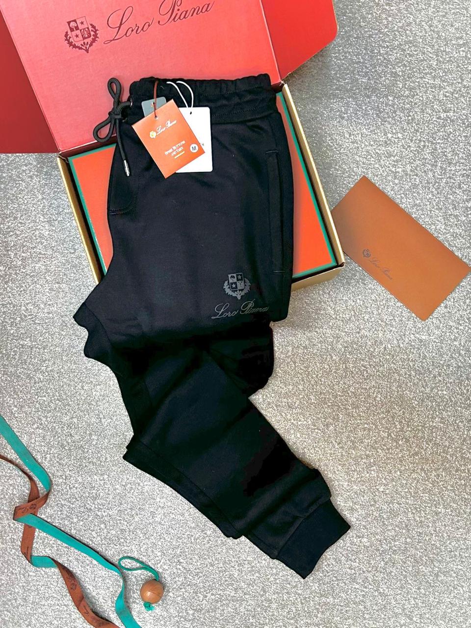 Men pants Lilly Onlines