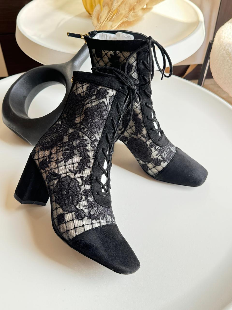 Ladies boots Lilly Onlines