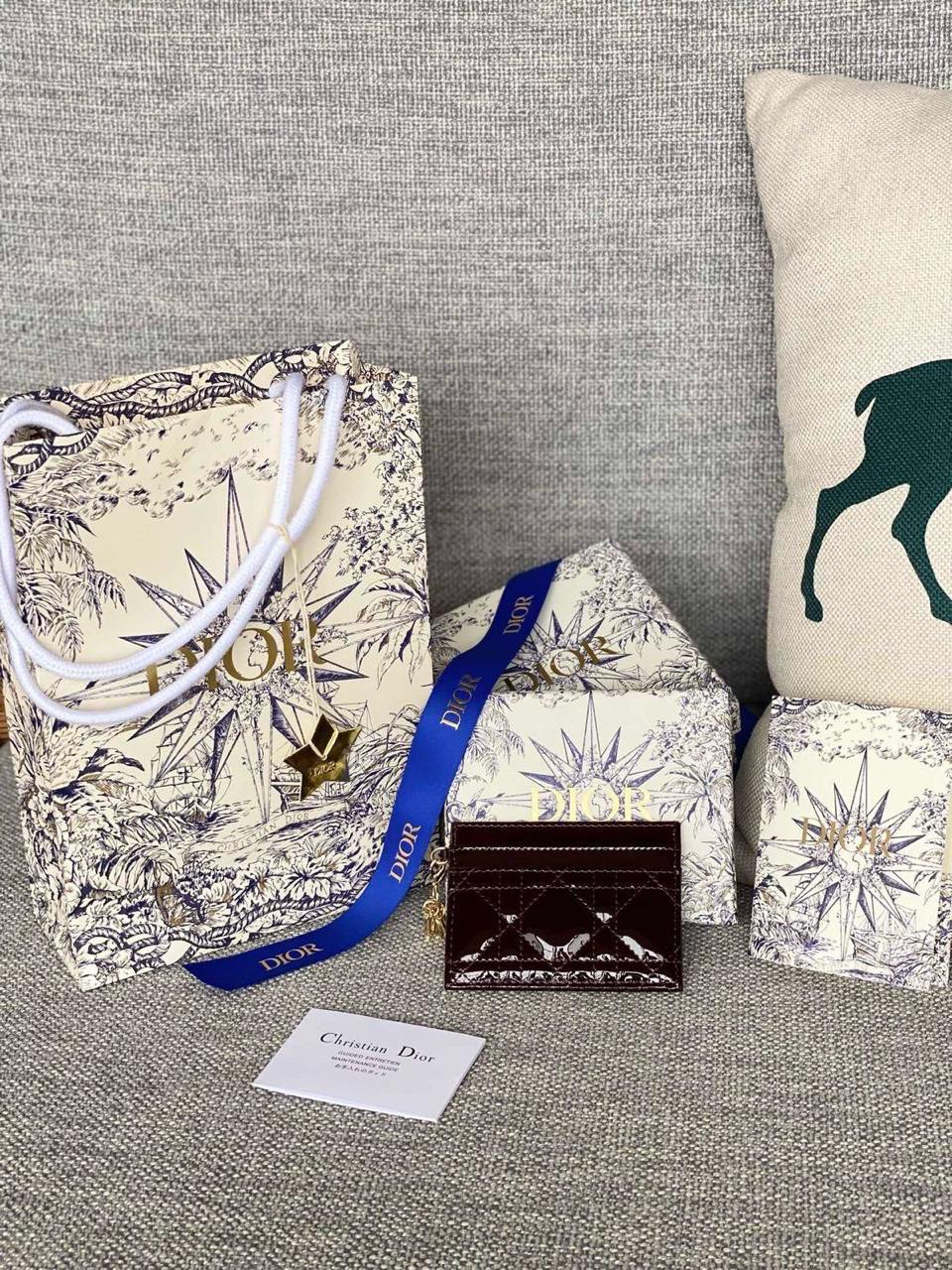 Wallets & card holders Lilly Onlines