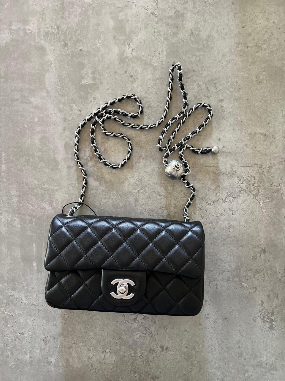 Ladies Chanel bags Lilly Onlines