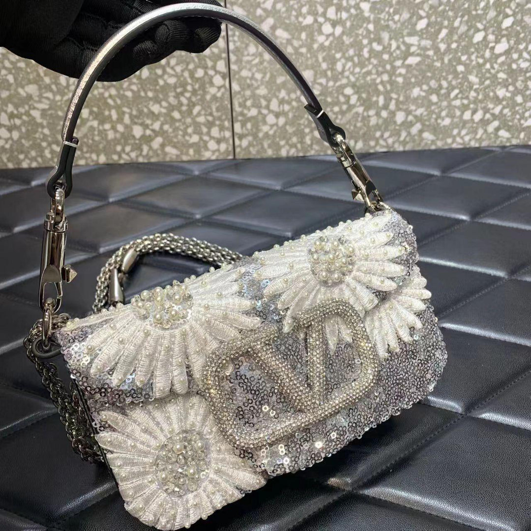 Ladies Valentino bags Lilly Onlines