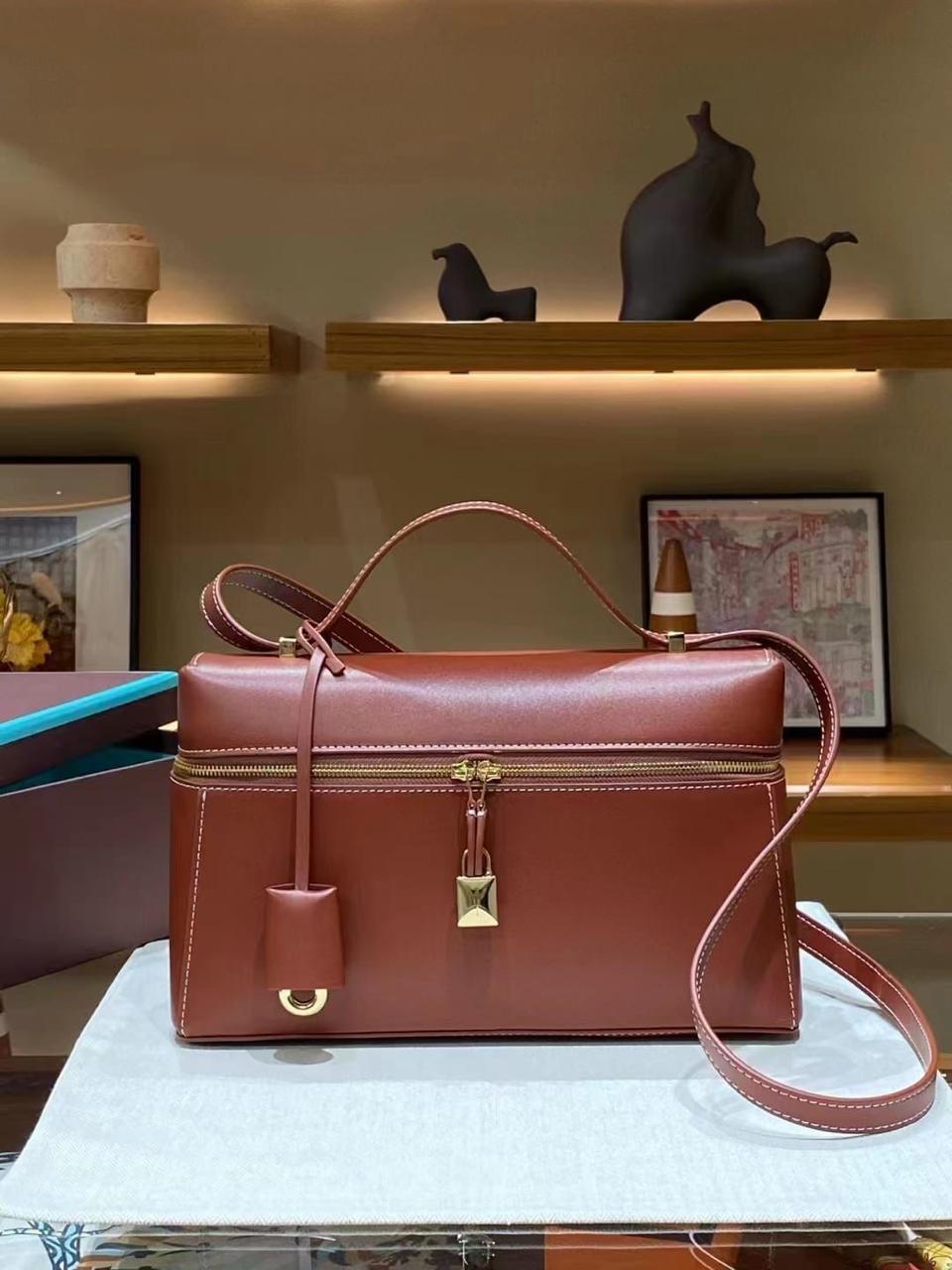 Ladies Loro piana bags Lilly Onlines
