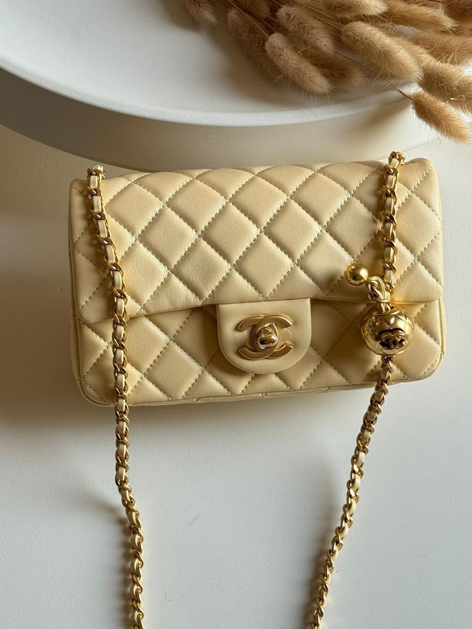 Ladies Chanel bags Lilly Onlines