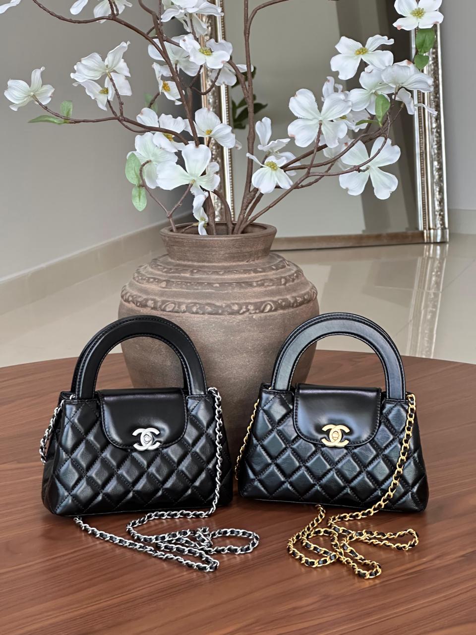 Ladies Chanel bags Lilly Onlines