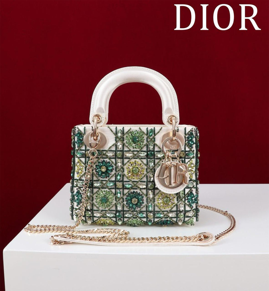 Ladies Dior bags Lilly Onlines