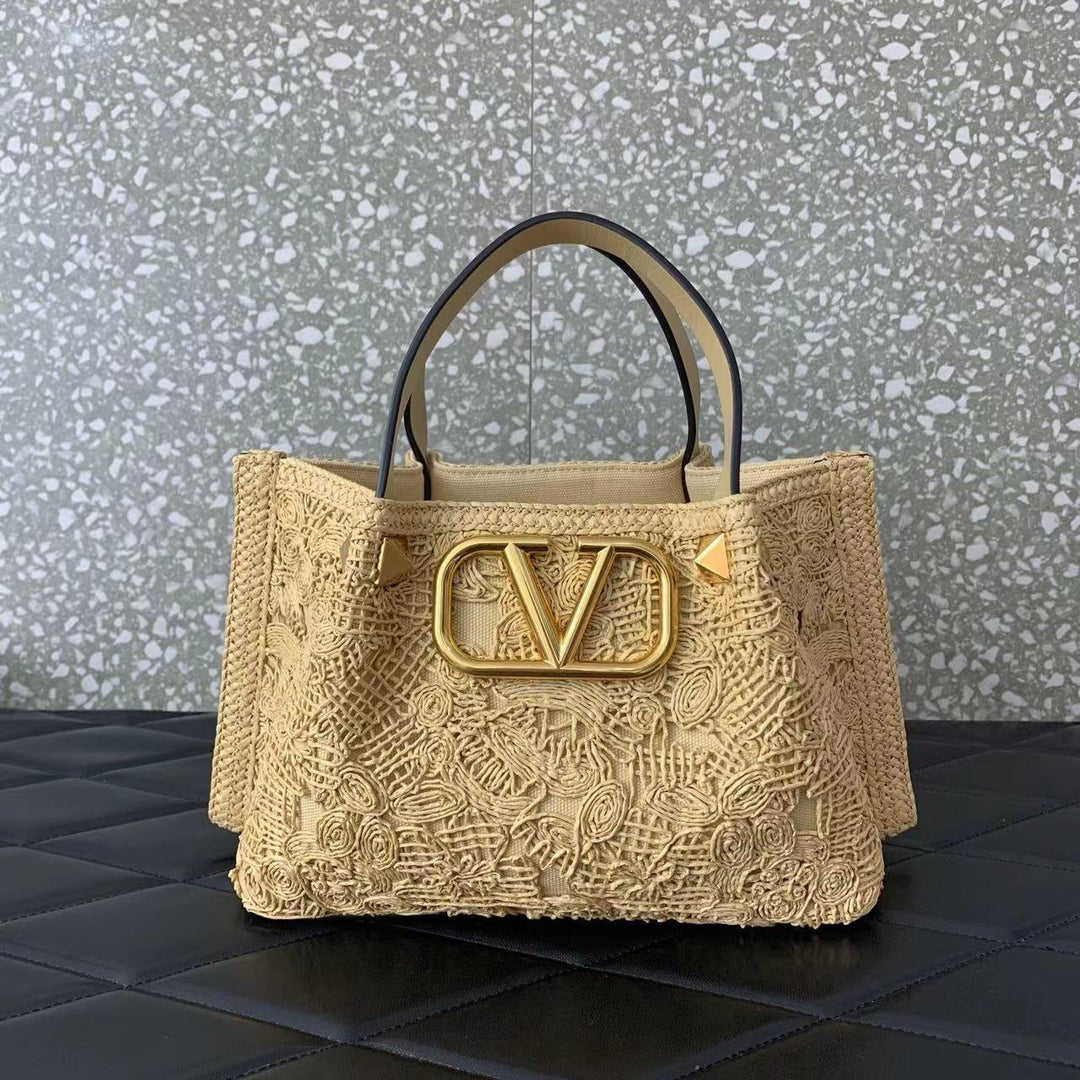Ladies Valentino bags Lilly Onlines