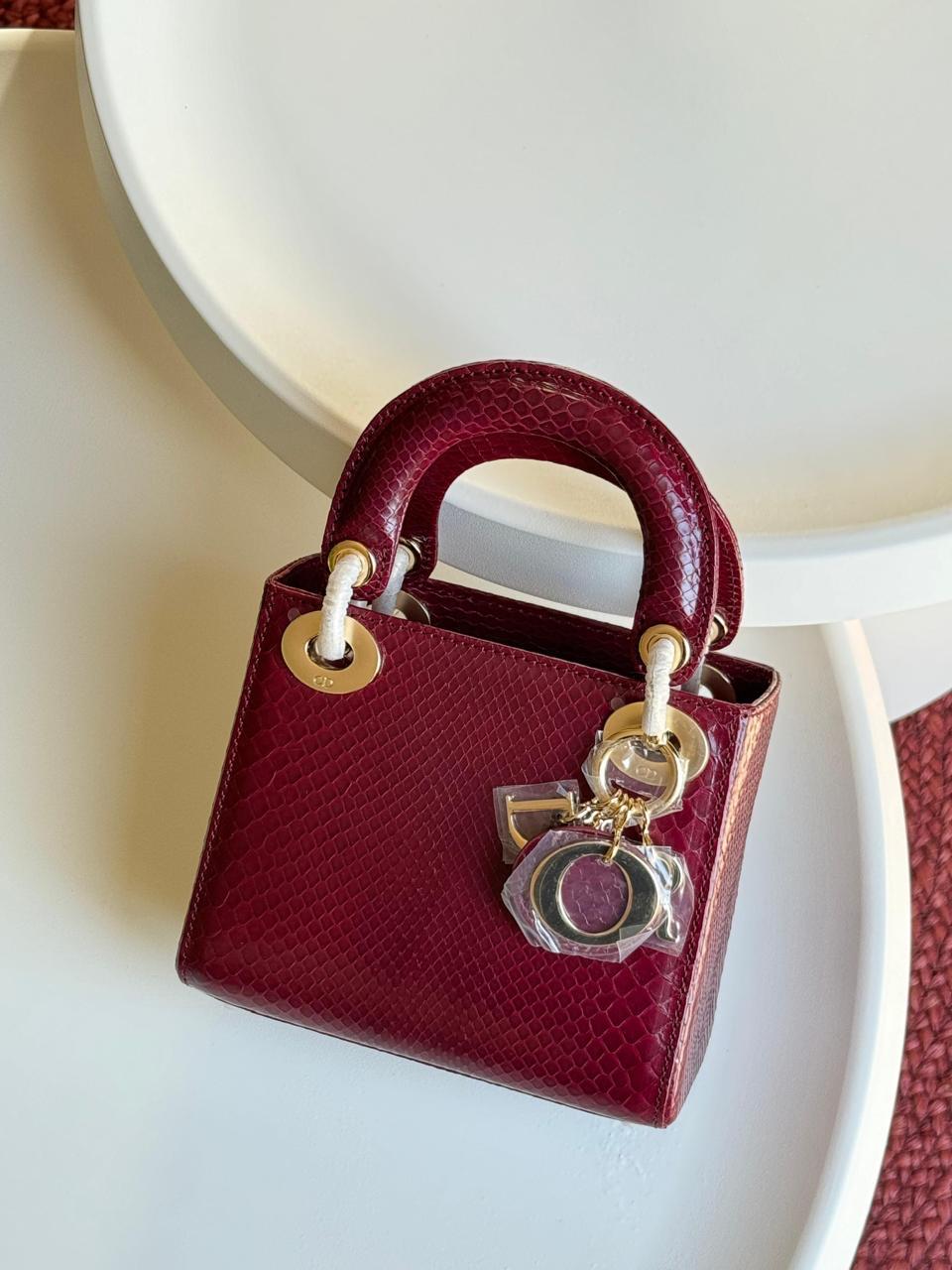 Ladies Dior bags Lilly Onlines
