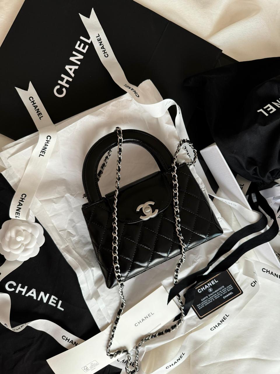 Ladies Chanel bags Lilly Onlines