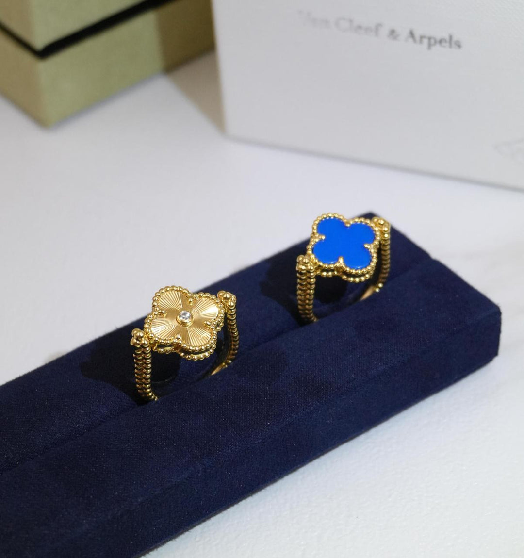 Ladies rings & earrings Lilly Onlines