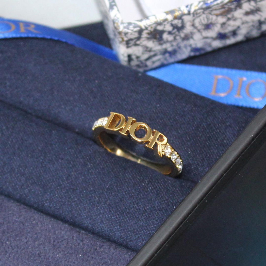 Ladies rings & earrings Lilly Onlines