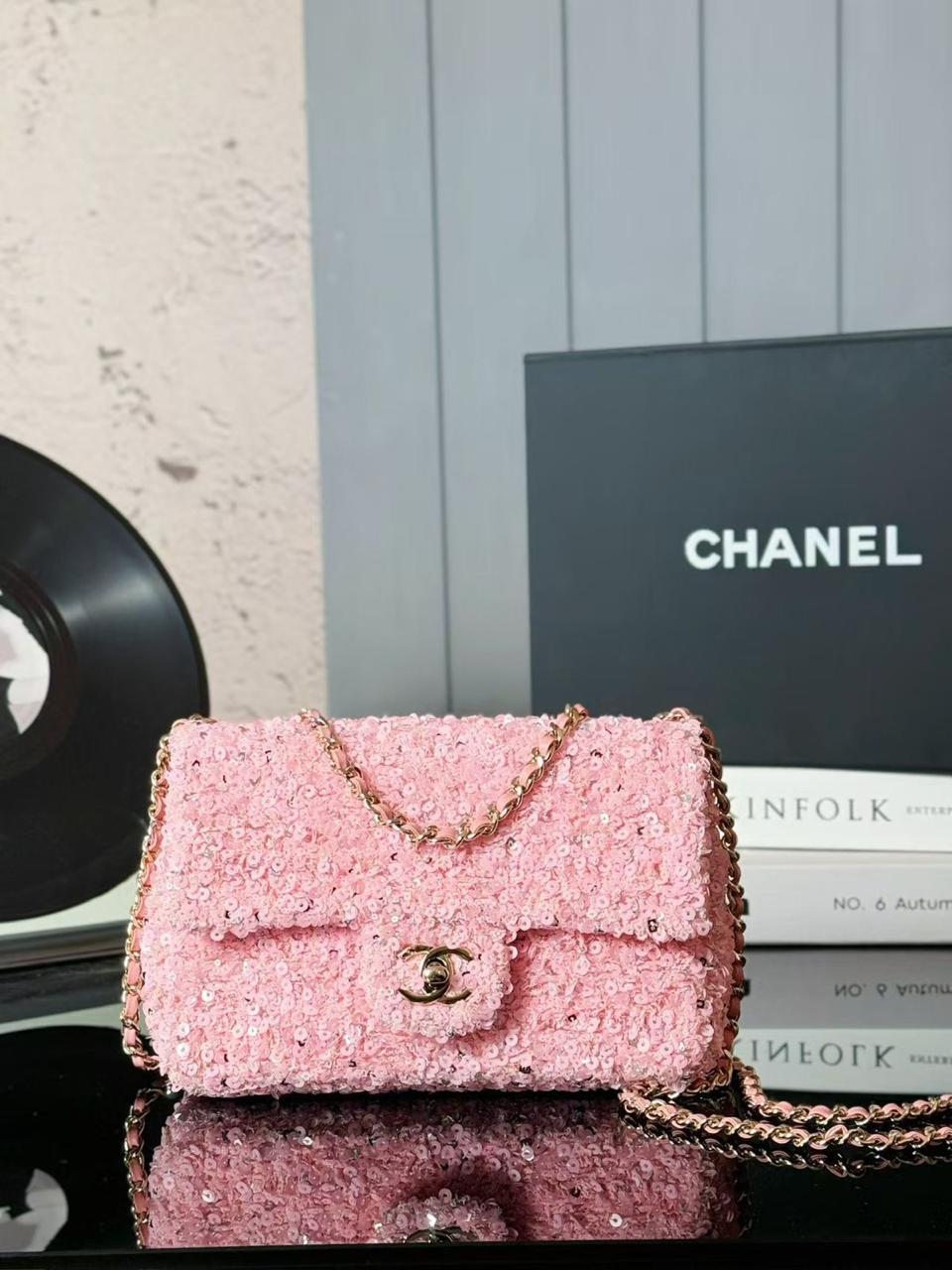 Ladies Chanel bags Lilly Onlines