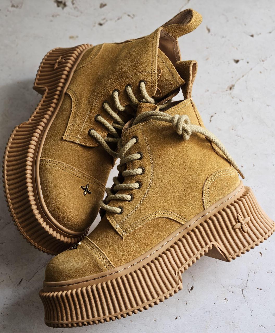 Ladies boots Lilly Onlines