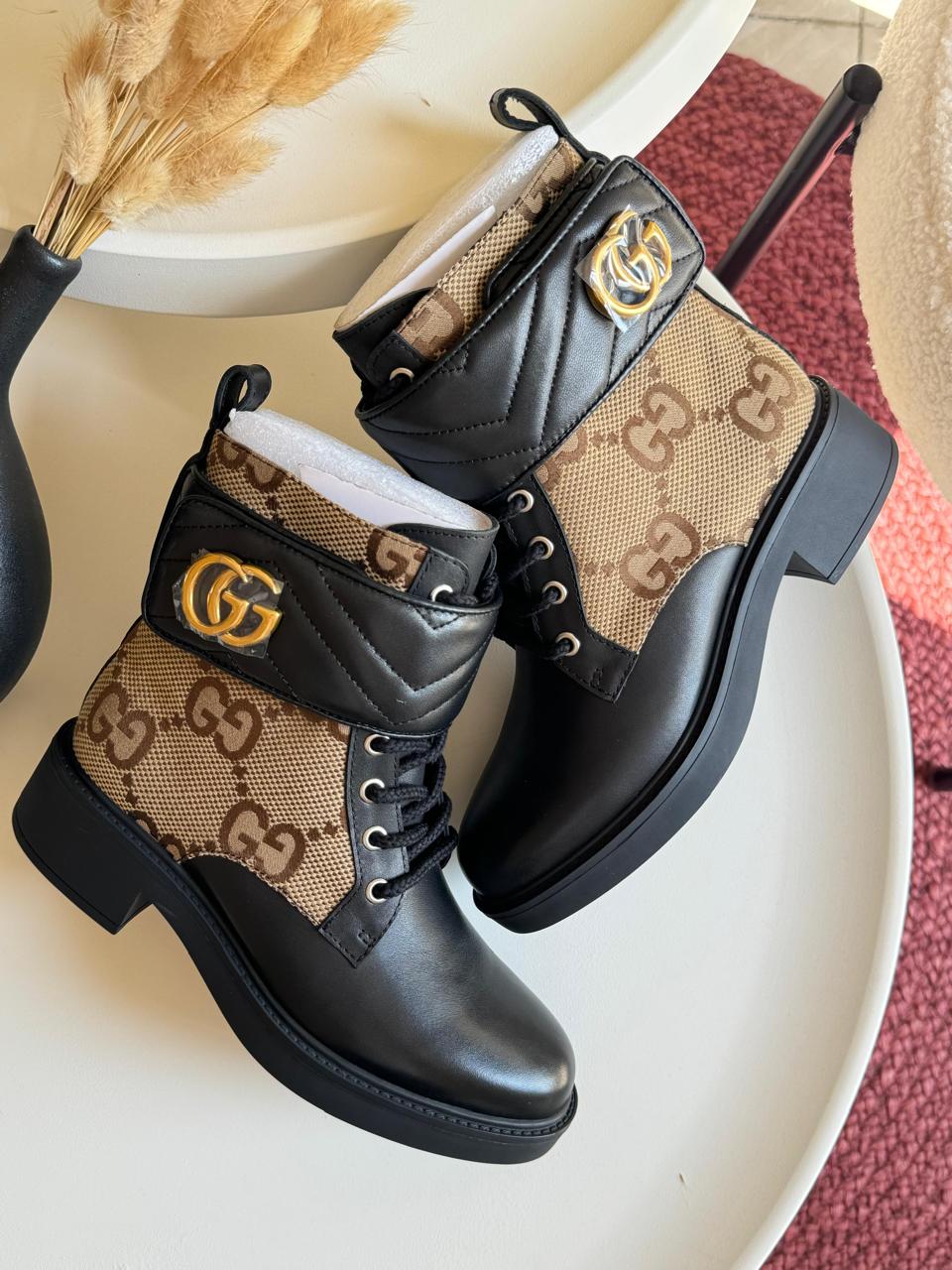 Ladies boots Lilly Onlines