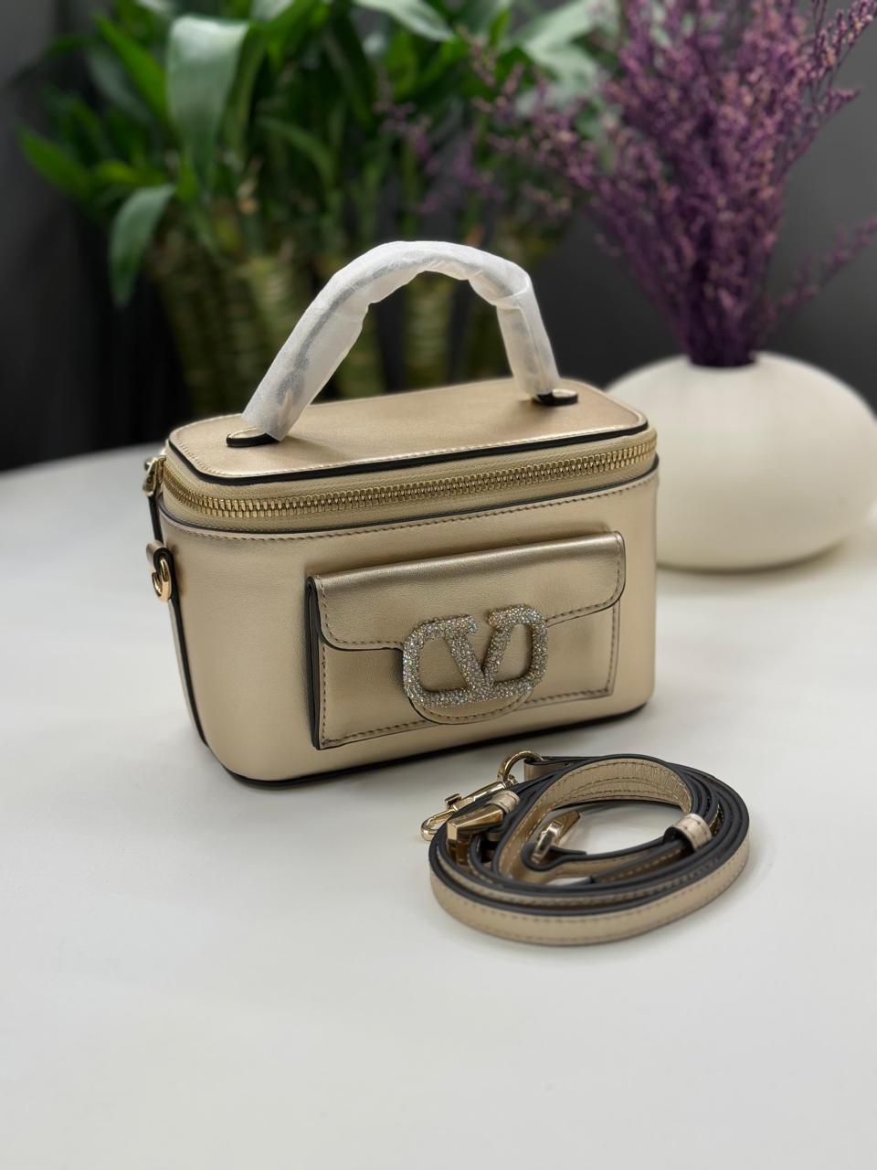 Ladies Valentino bags Lilly Onlines