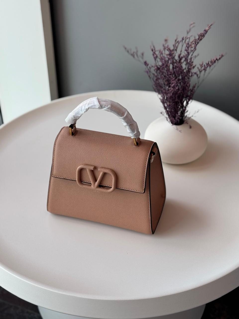 Ladies Valentino bags Lilly Onlines