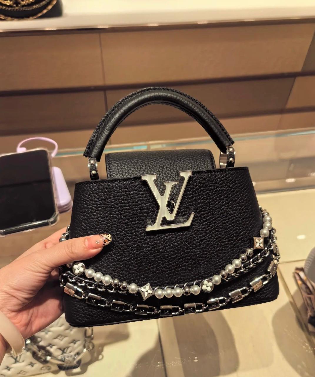 Ladies Lv bags Lilly Onlines